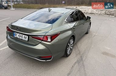 Седан Lexus ES 2020 в Львове