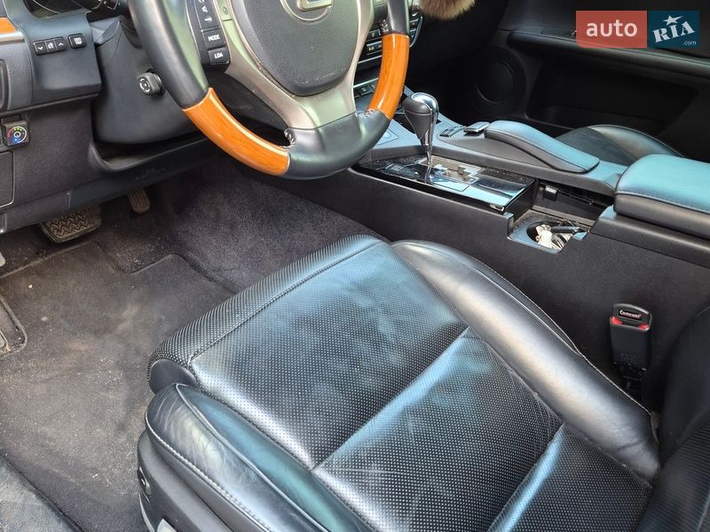 Седан Lexus ES 2012 в Киеве фото 10 Седан Lexus ES 2012 в Киеве