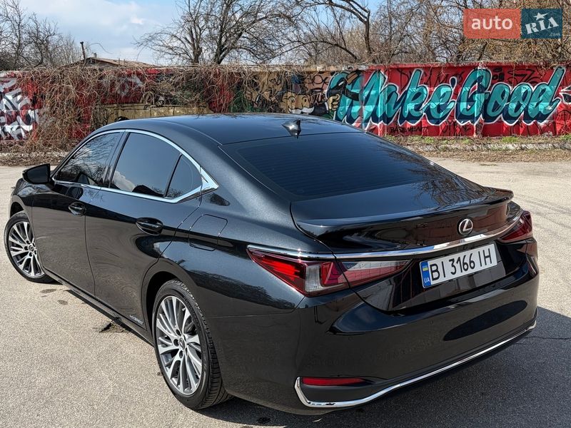 Седан Lexus ES 2020 в Харкові