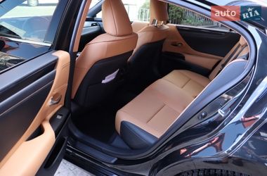 Седан Lexus ES 2022 в Львове
