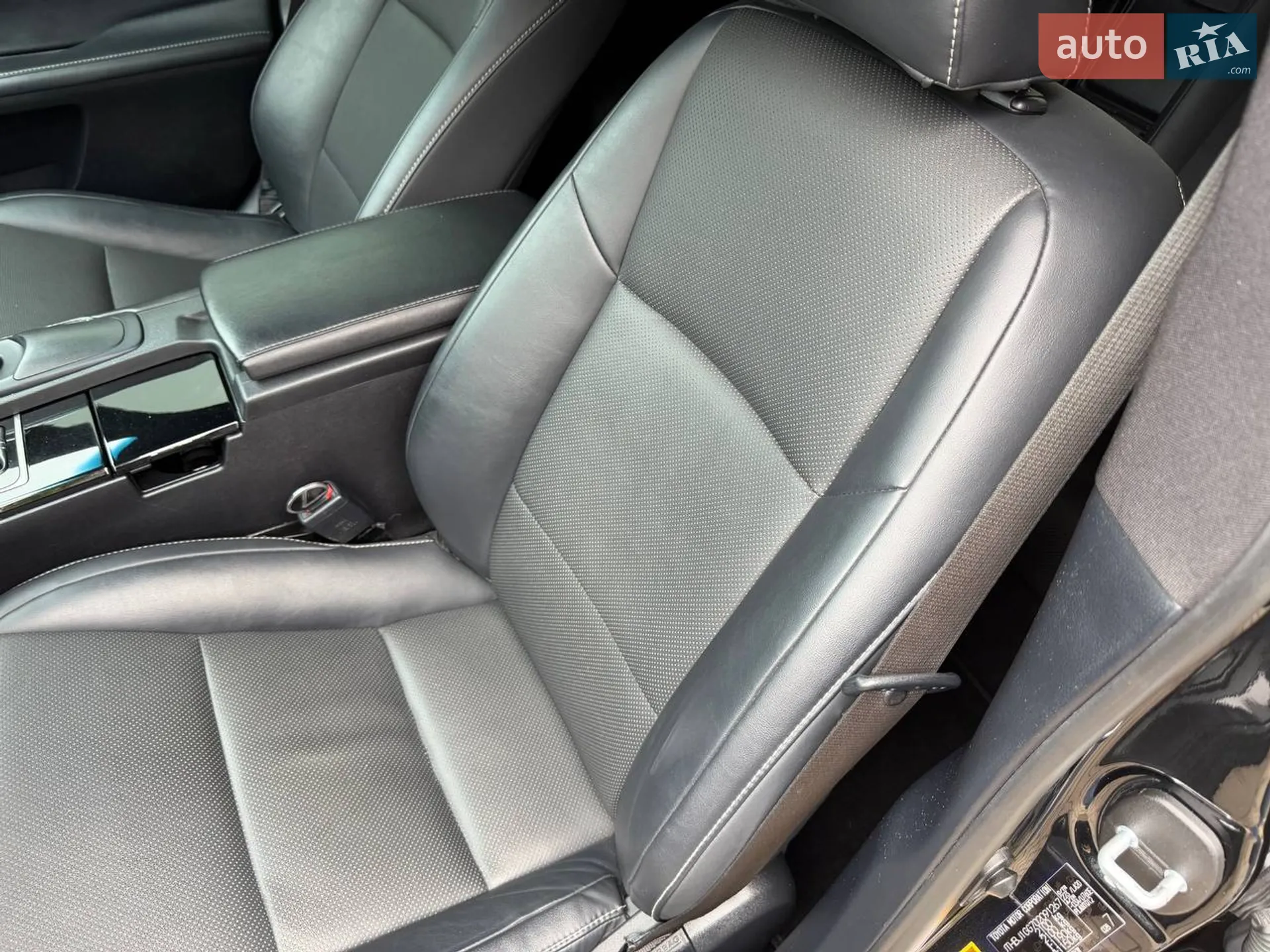 2016 Lexus ES - мініатюра 23