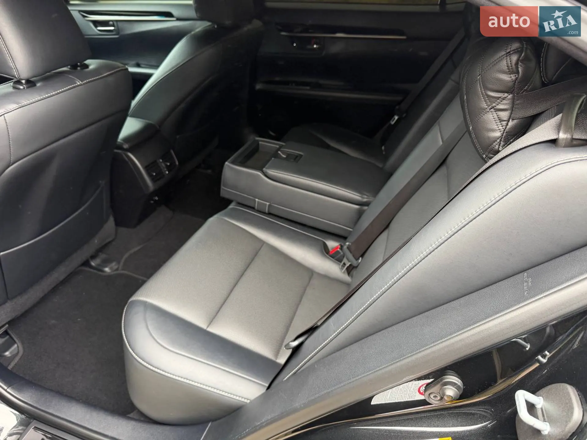 2016 Lexus ES - мініатюра 24