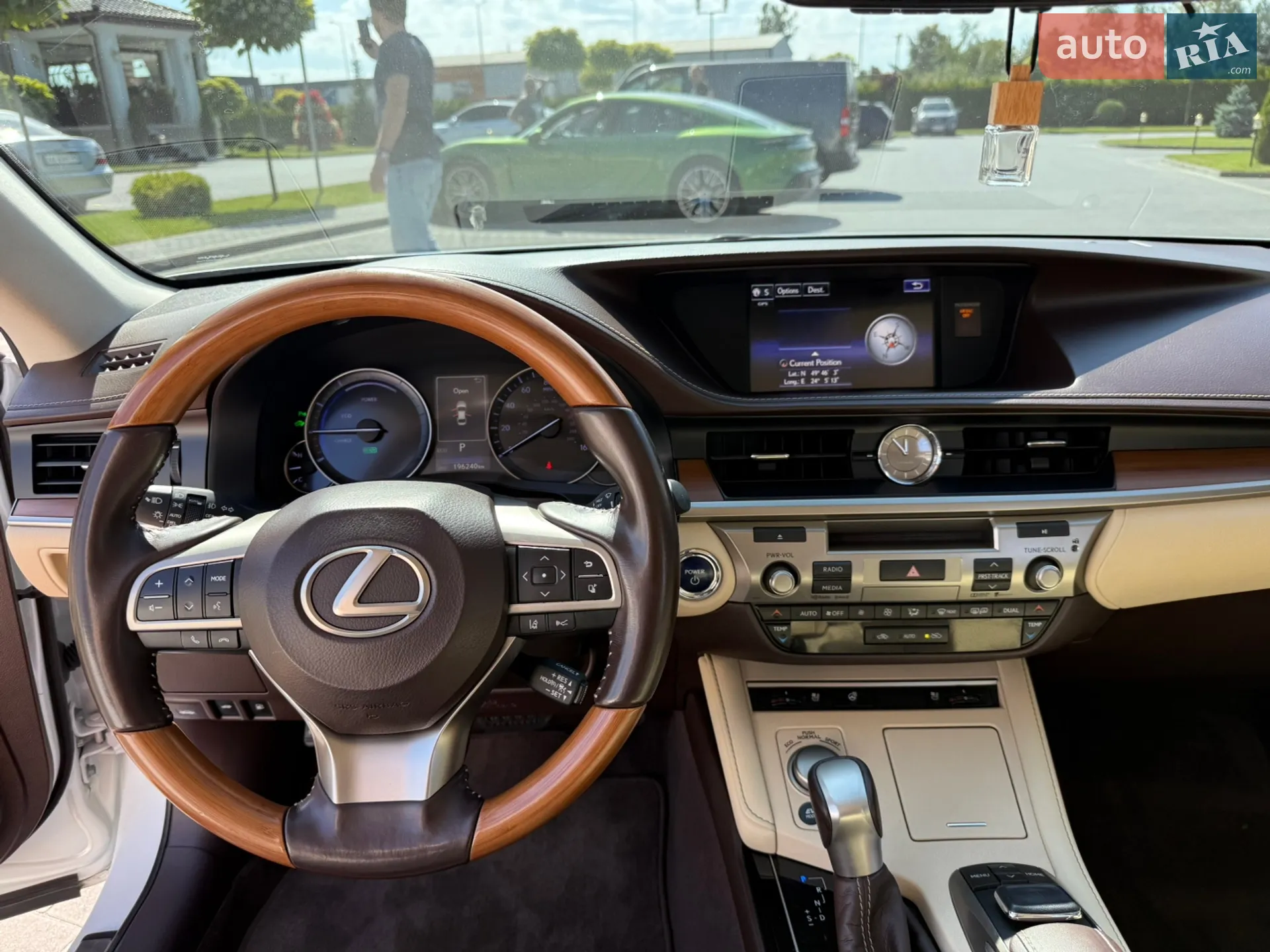 2016 Lexus ES - мініатюра 9
