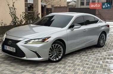 Седан Lexus ES 2019 в Николаеве