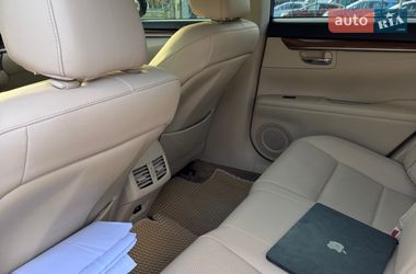 Седан Lexus ES 2014 в Дніпрі