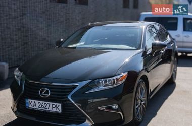 Седан Lexus ES 2018 в Киеве