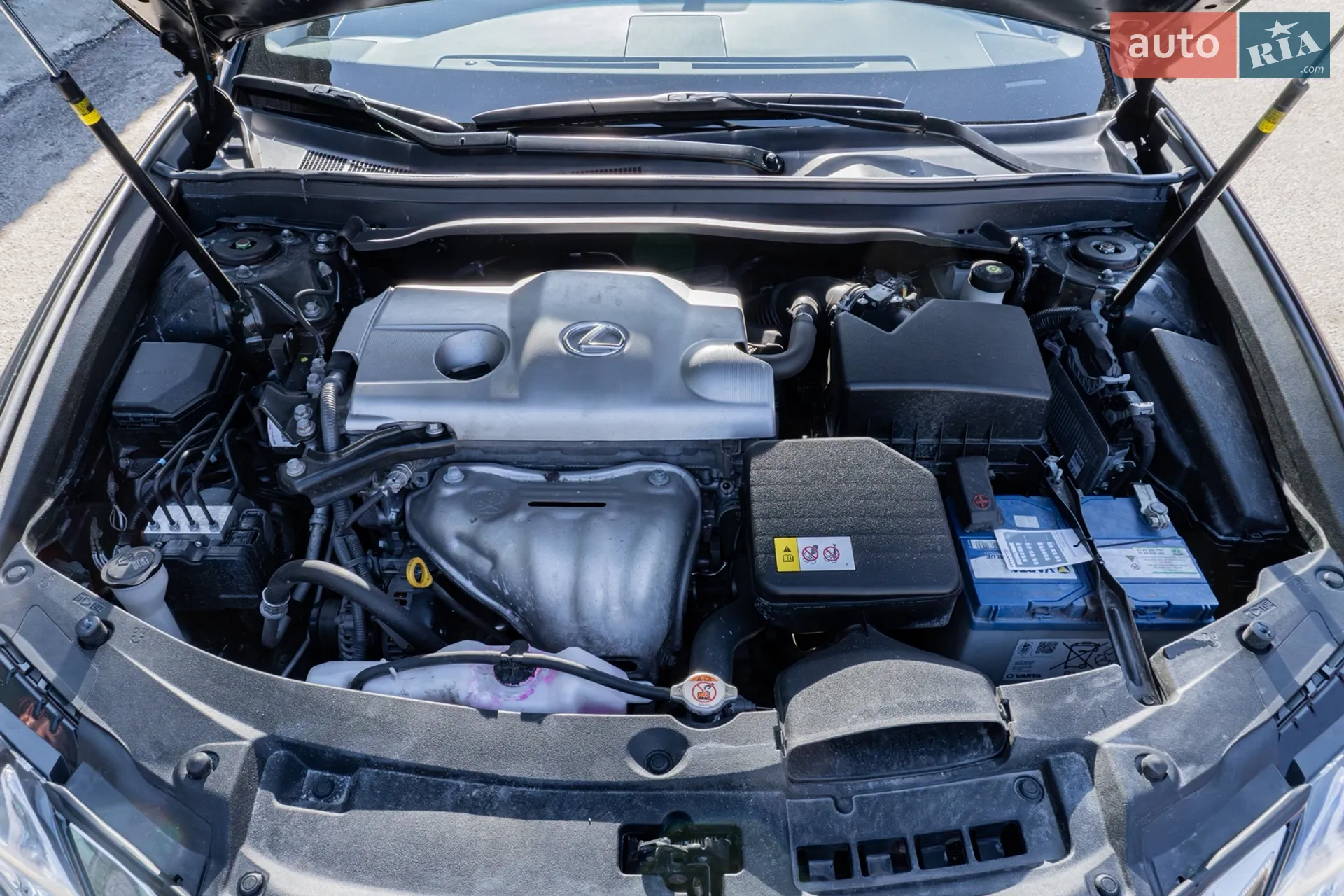 2018 Lexus ES - мініатюра 16