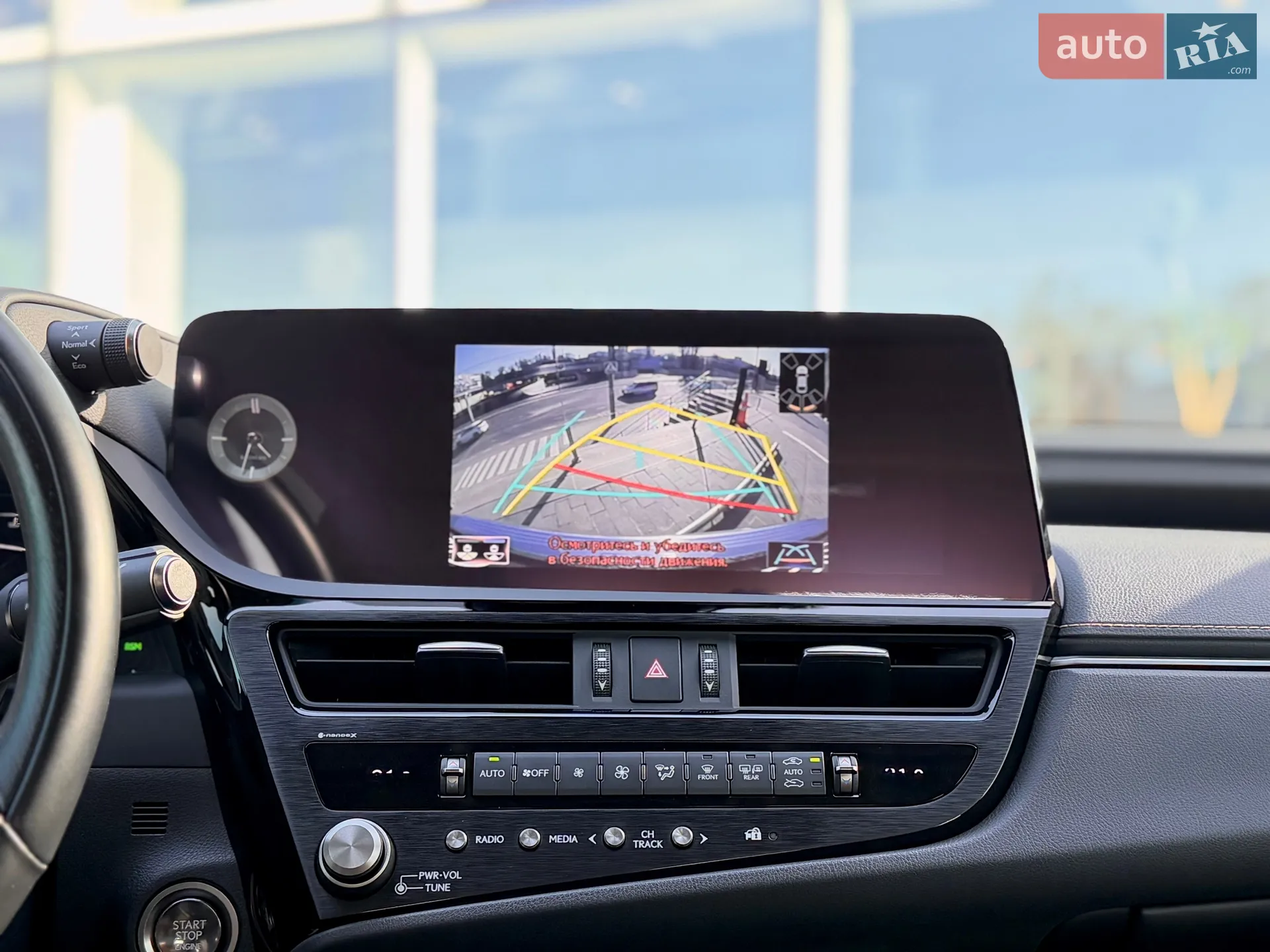 2021 Lexus ES - мініатюра 25