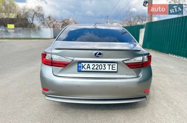 Седан Lexus ES 2017 в Киеве
