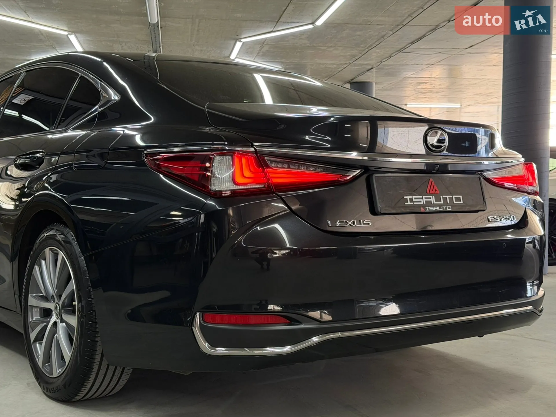 2018 Lexus ES - мініатюра 13