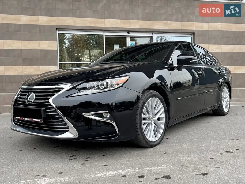 Lexus ES 2016