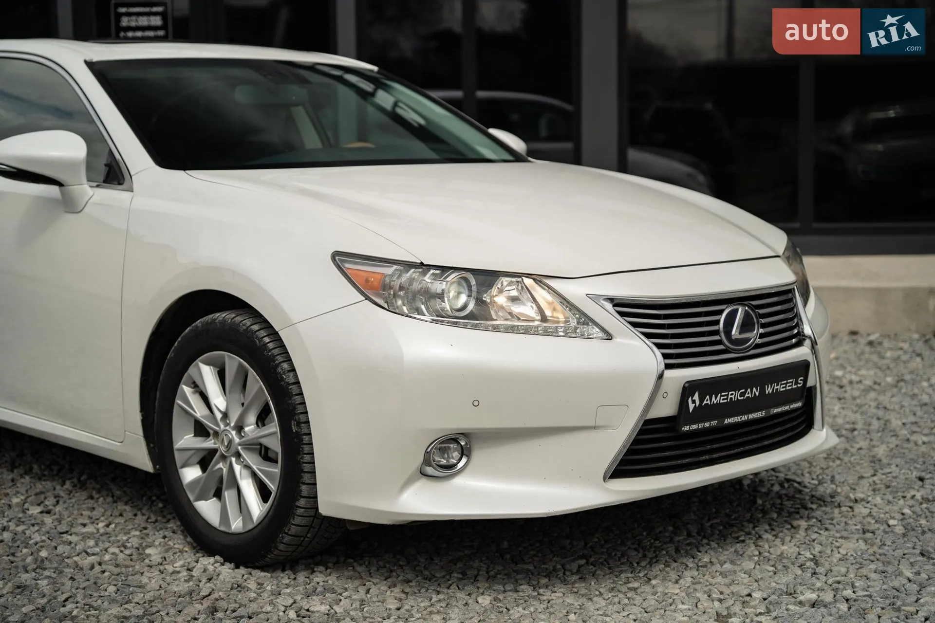 2014 Lexus ES - мініатюра 9