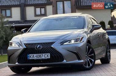 Седан Lexus ES 2021 в Білій Церкві