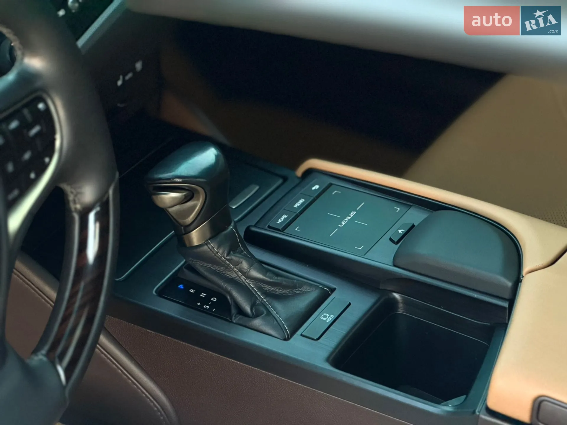 2020 Lexus ES - мініатюра 16