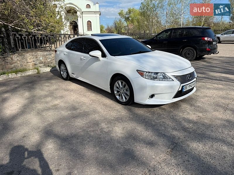 Lexus ES 2013
