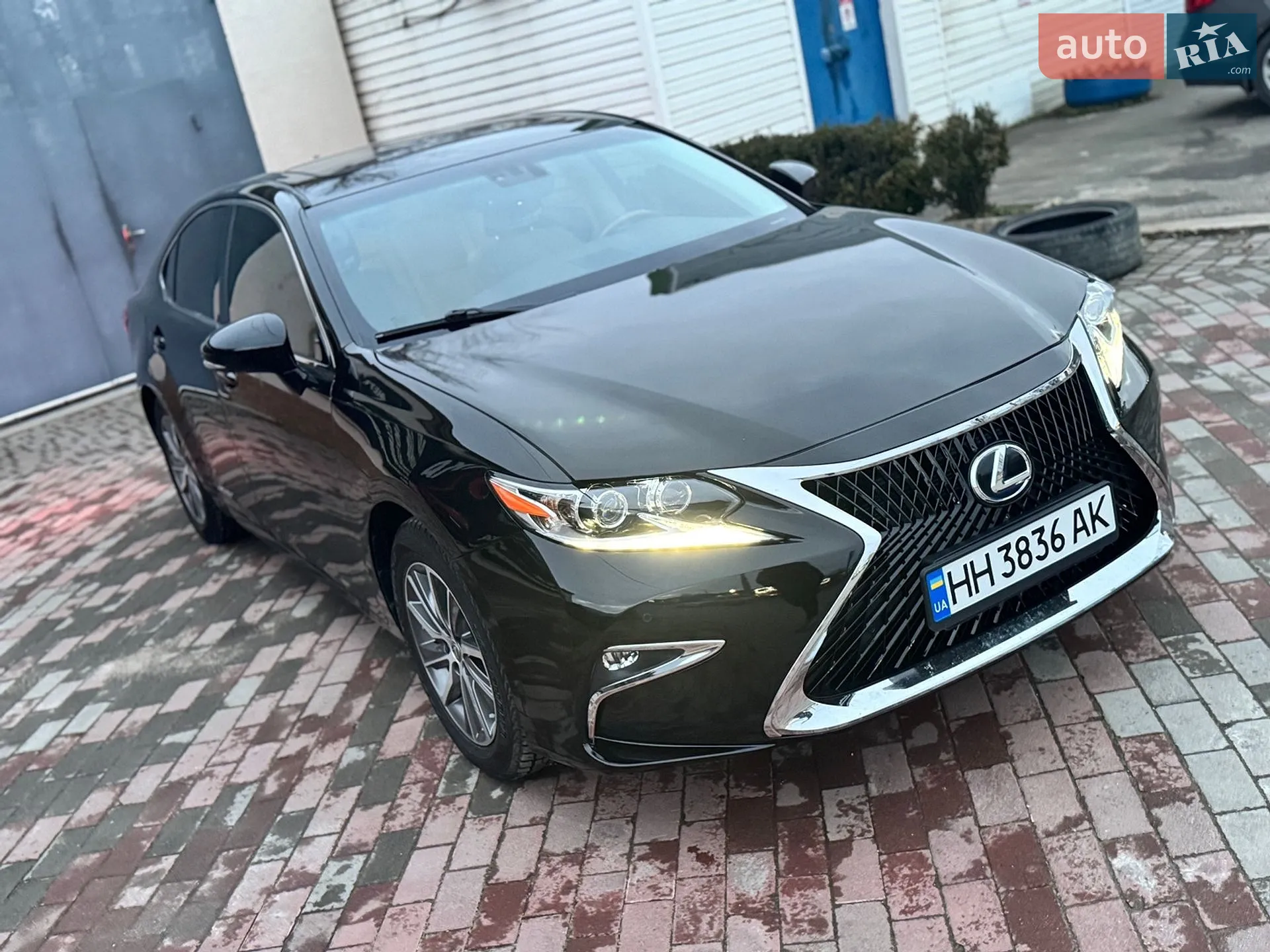 2015 Lexus ES - мініатюра 4