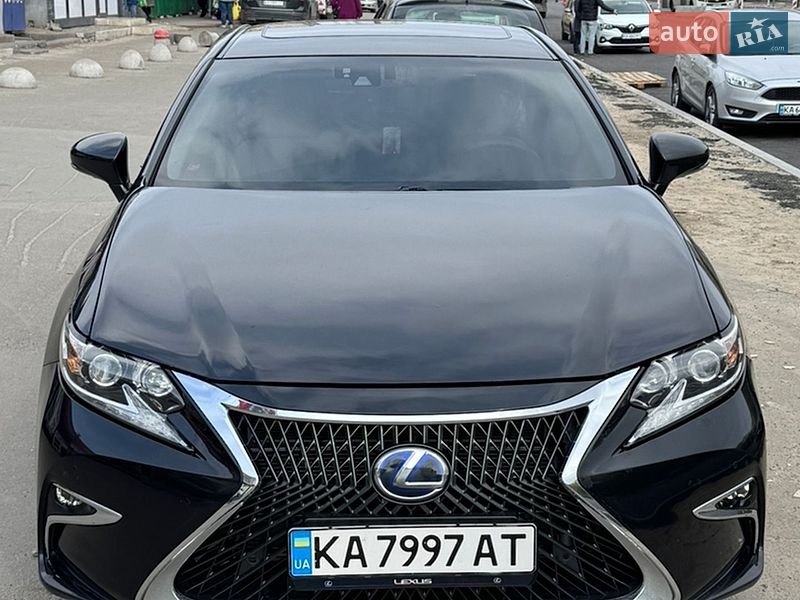 Lexus ES 2016
