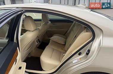 Седан Lexus ES 2015 в Одессе
