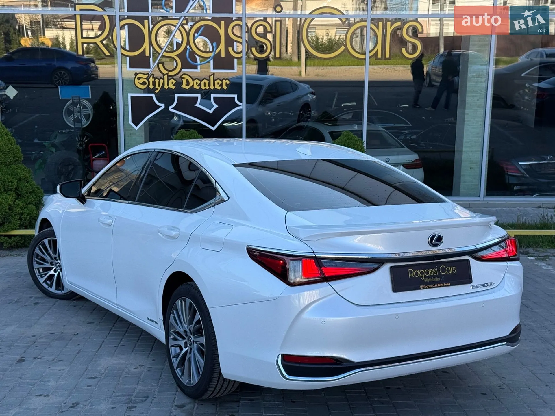 2021 Lexus ES - мініатюра 6