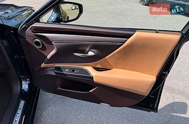 Седан Lexus ES 2019 в Харькове