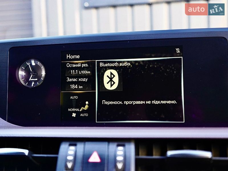 Седан Lexus ES 2019 в Львове