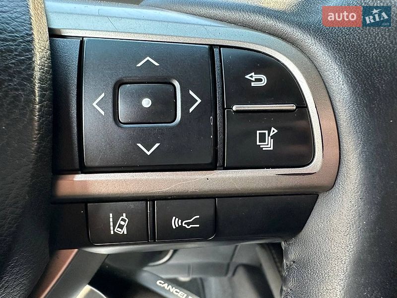 Седан Lexus ES 2015 в Житомирі