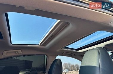 Седан Lexus ES 2015 в Житомирі