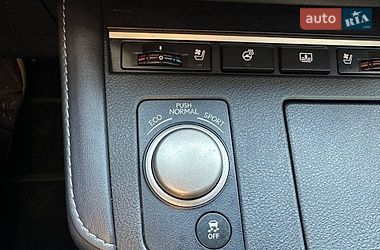 Седан Lexus ES 2015 в Житомирі