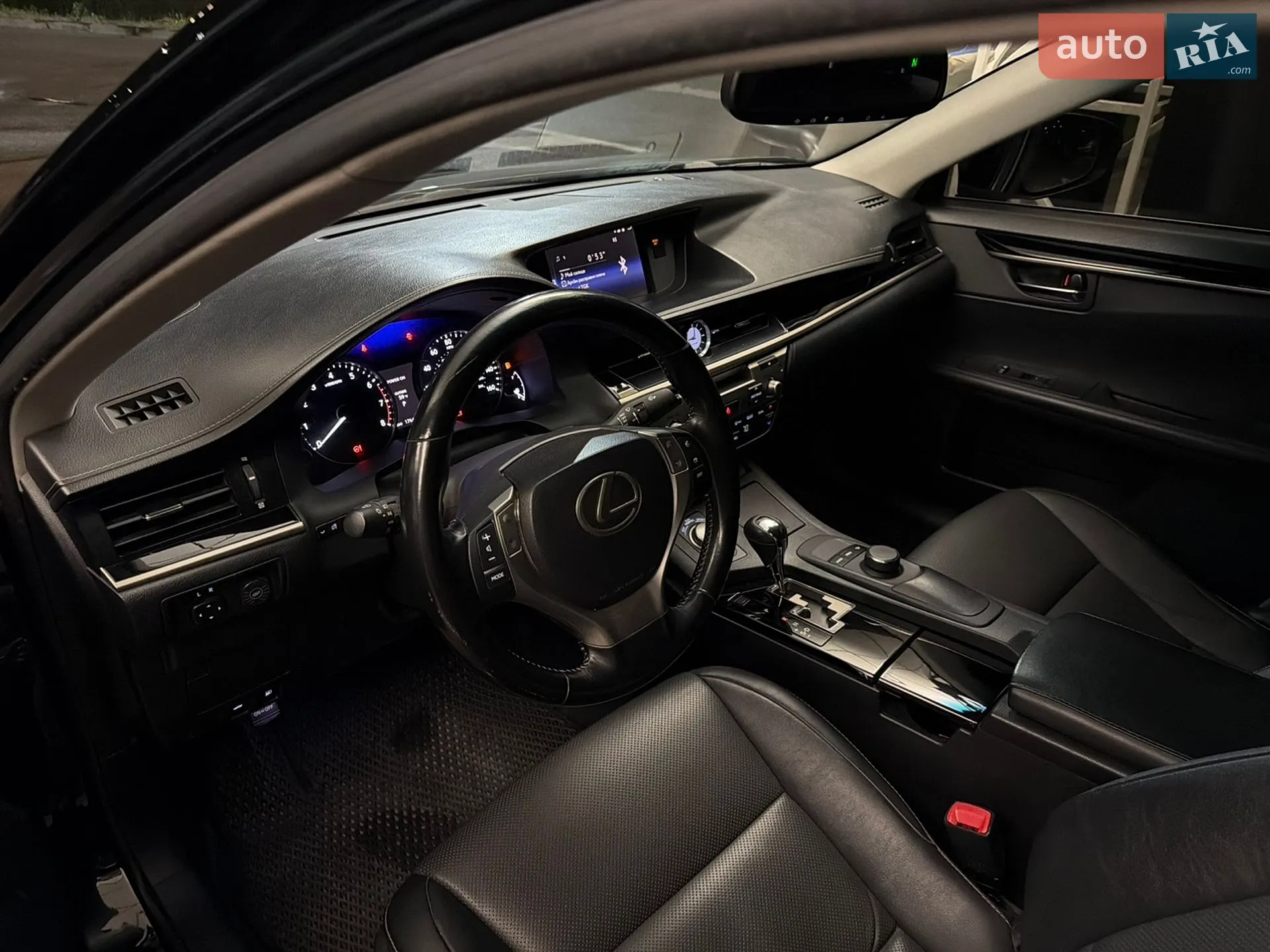 2015 Lexus ES - мініатюра 16