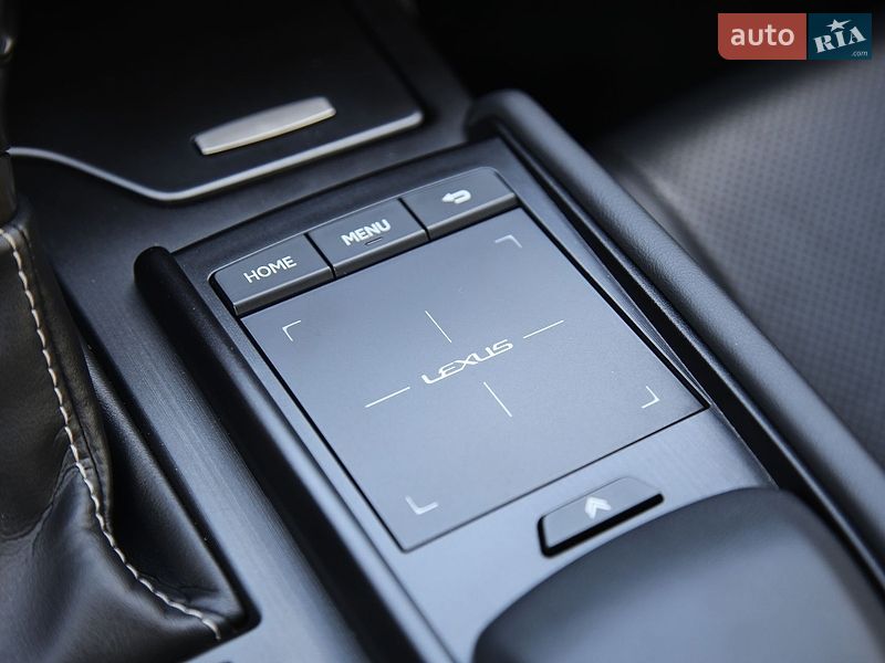Седан Lexus ES 2018 в Харькове