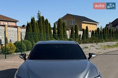 Седан Lexus ES 2020 в Киеве
