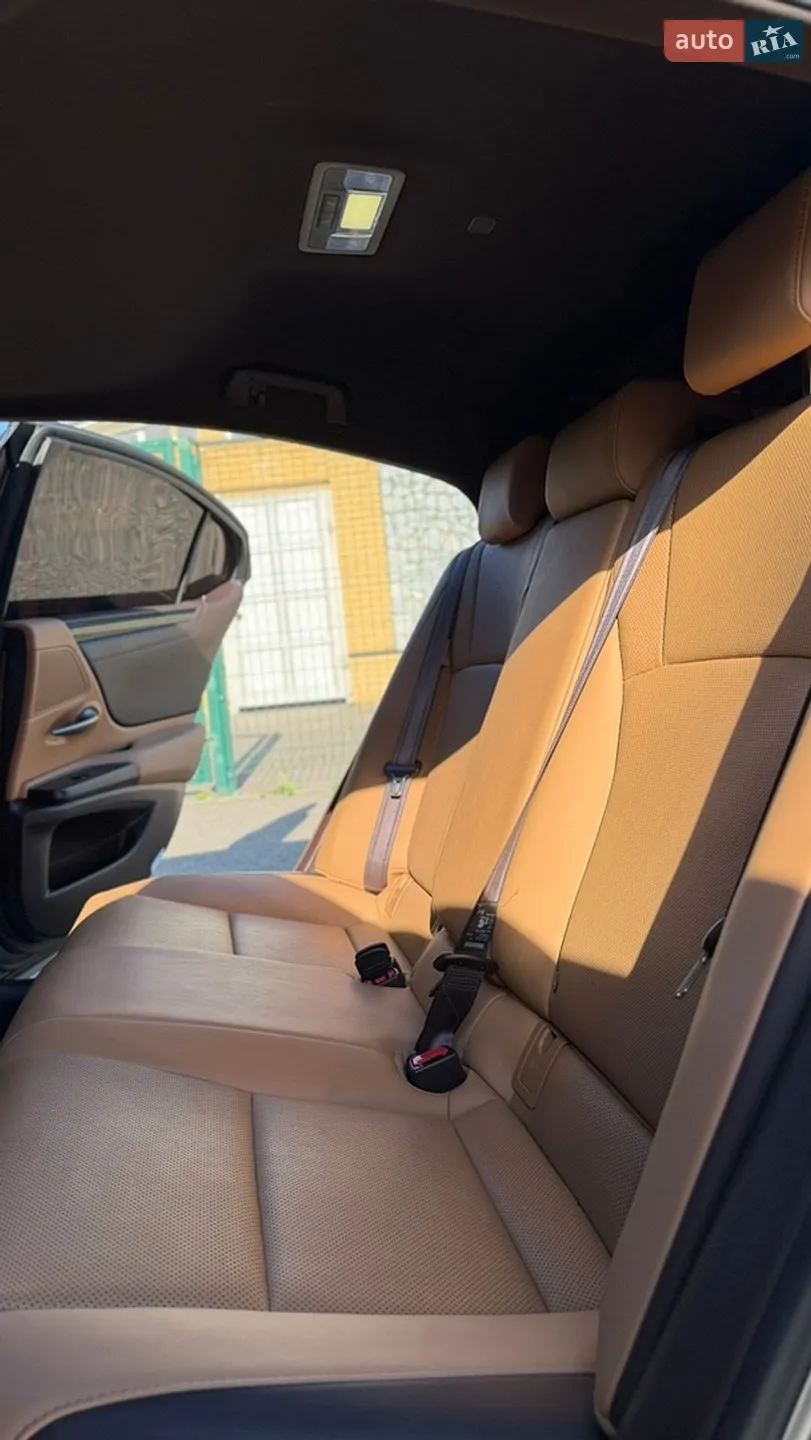 2020 Lexus ES - мініатюра 41