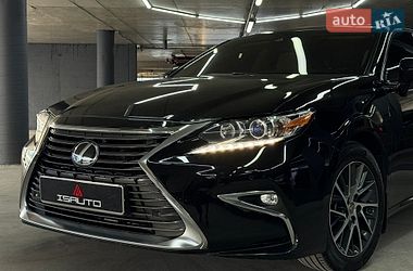 Седан Lexus ES 2018 в Одессе