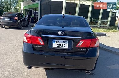 Седан Lexus ES 2007 в Мостиске