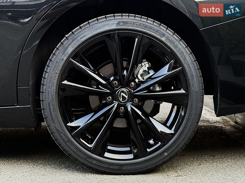 Седан Lexus ES 2023 в Киеве