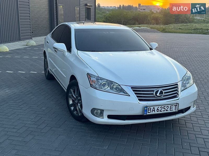 Седан Lexus ES 2012 в Кропивницькому фото Седан Lexus ES 2012 в Кропивницькому