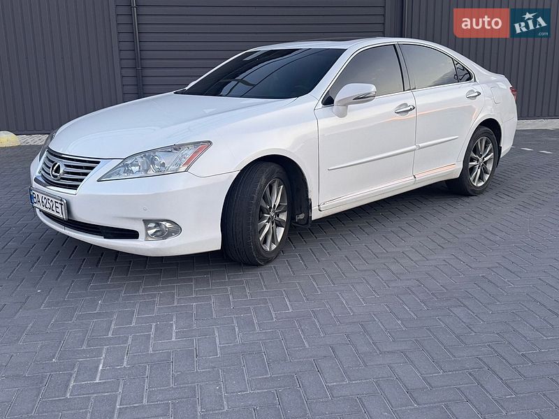 Седан Lexus ES 2012 в Кропивницькому фото 5 Седан Lexus ES 2012 в Кропивницькому