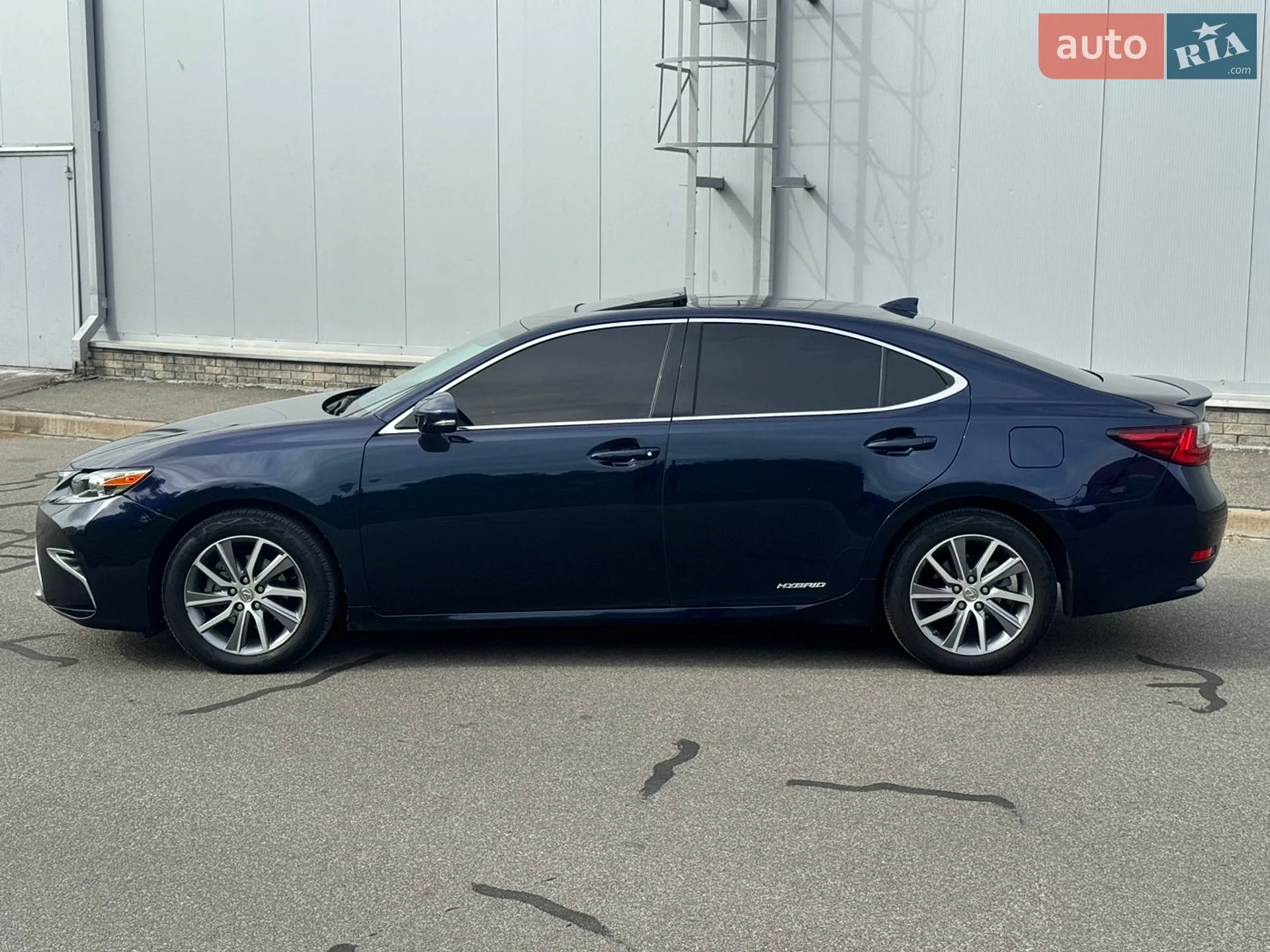 2015 Lexus ES - мініатюра 8