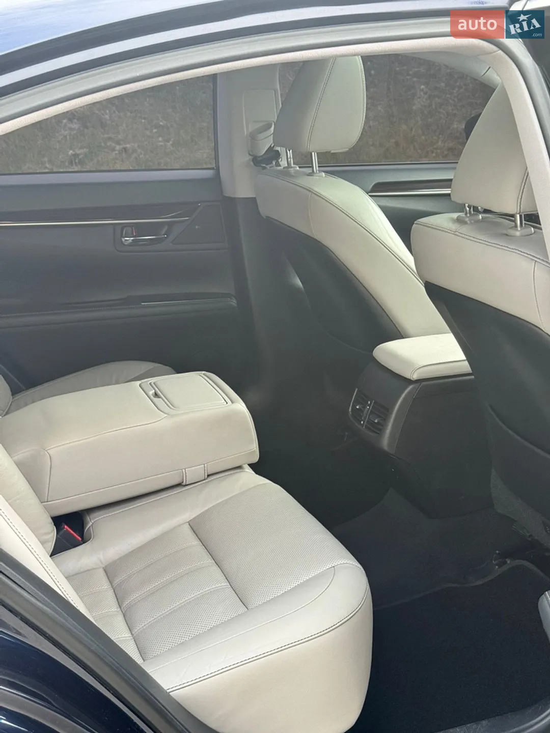 2015 Lexus ES - мініатюра 12