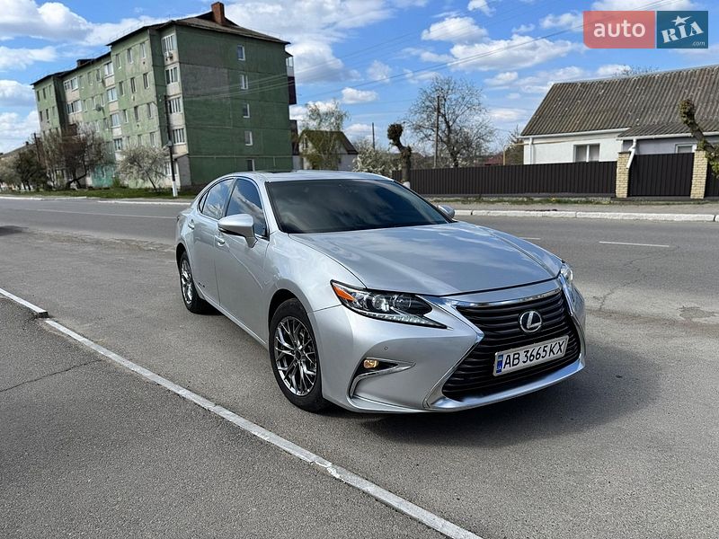 Lexus ES 2012