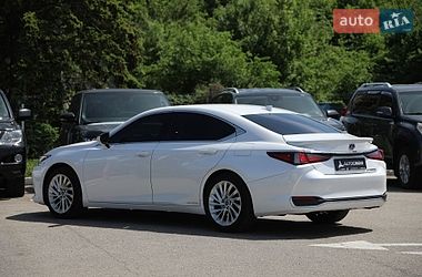 Седан Lexus ES 2021 в Харькове