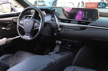 Седан Lexus ES 2021 в Харькове