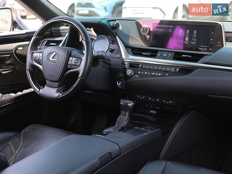 Седан Lexus ES 2021 в Харькове