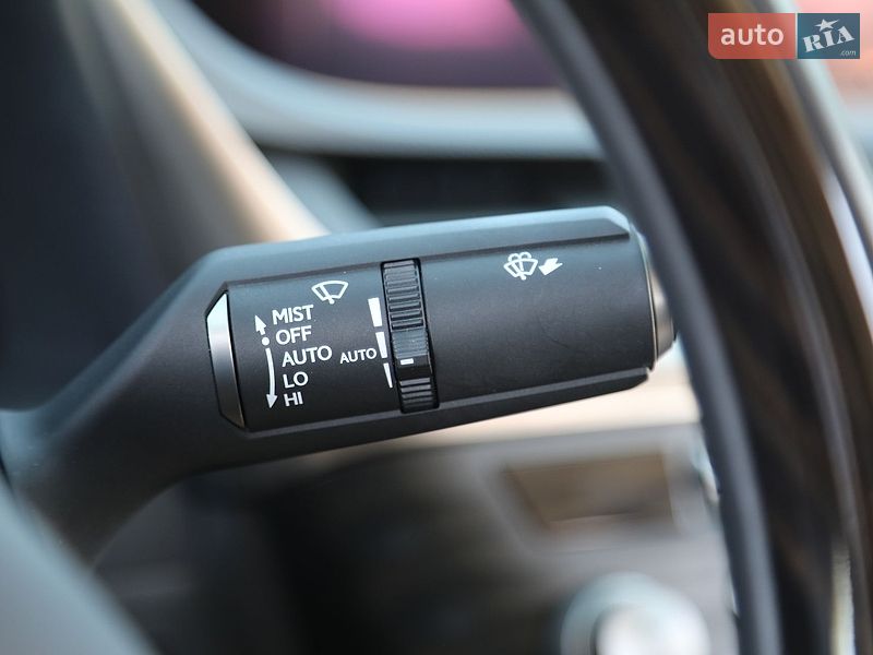 Седан Lexus ES 2021 в Харькове