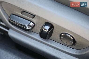 Седан Lexus ES 2021 в Харькове