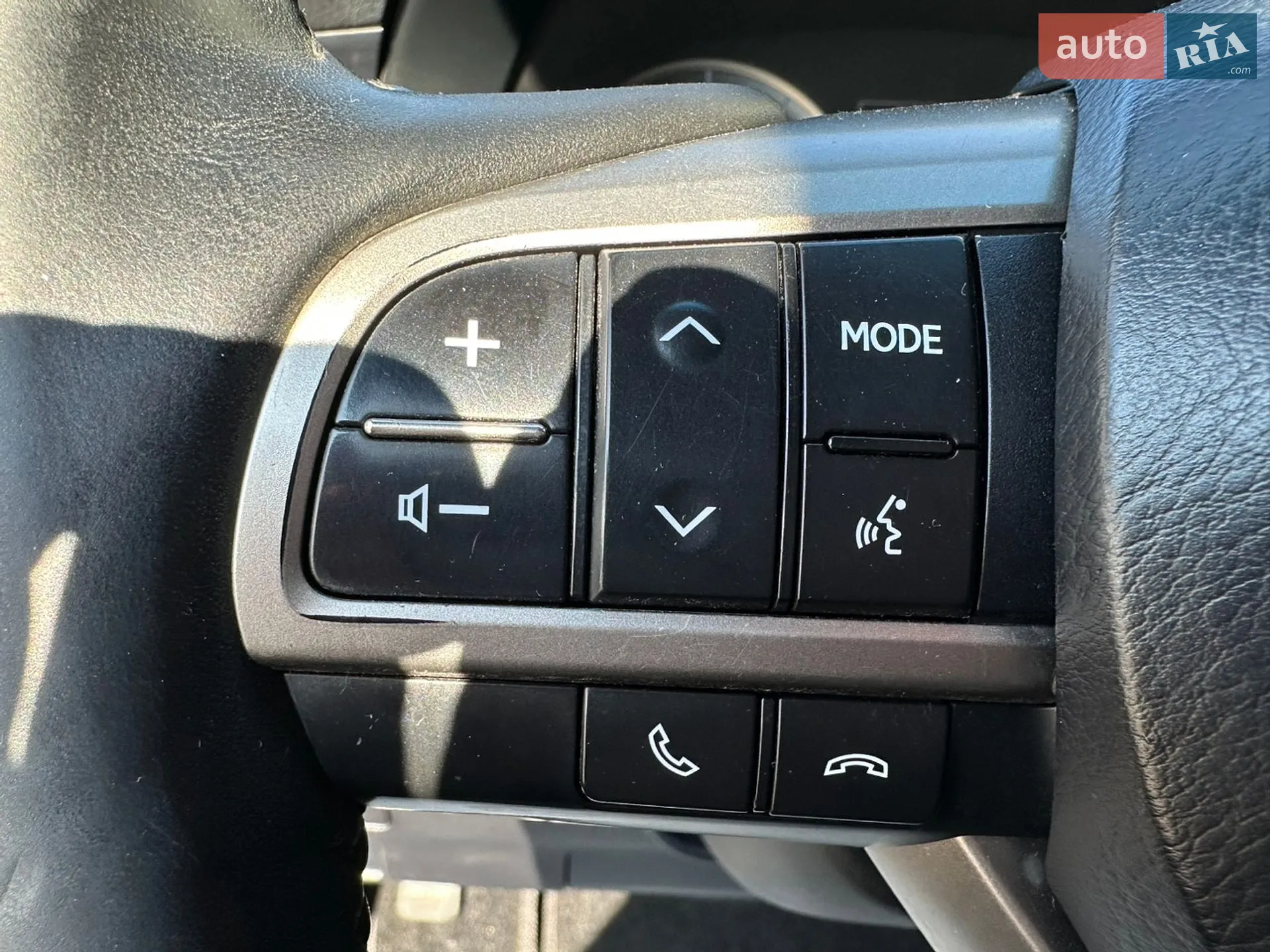2015 Lexus ES - мініатюра 23