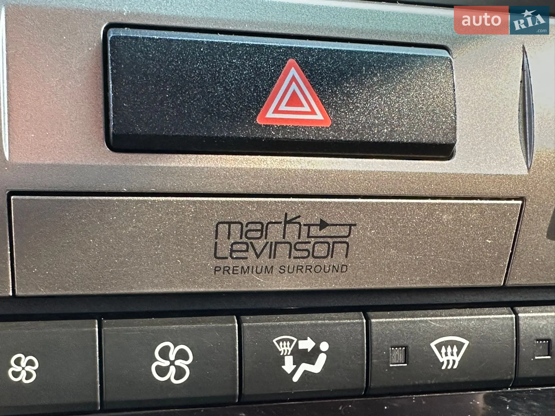 2015 Lexus ES - мініатюра 39