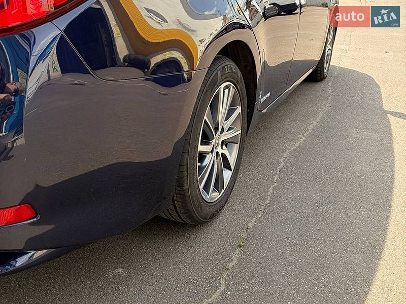 Седан Lexus ES 2017 в Одессе фото 7 Седан Lexus ES 2017 в Одессе