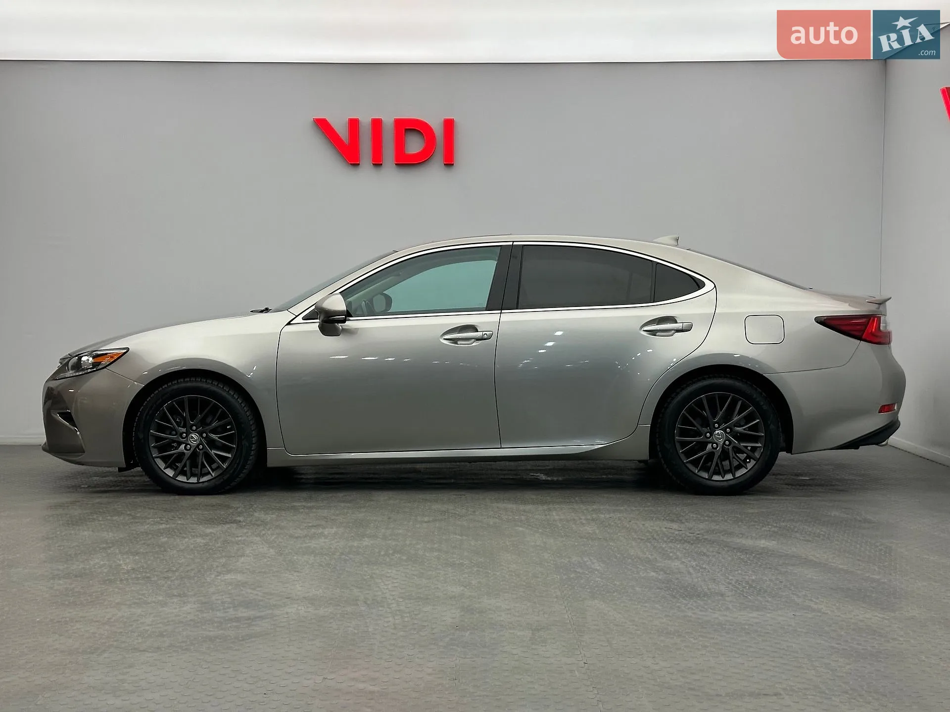 2018 Lexus ES - мініатюра 3