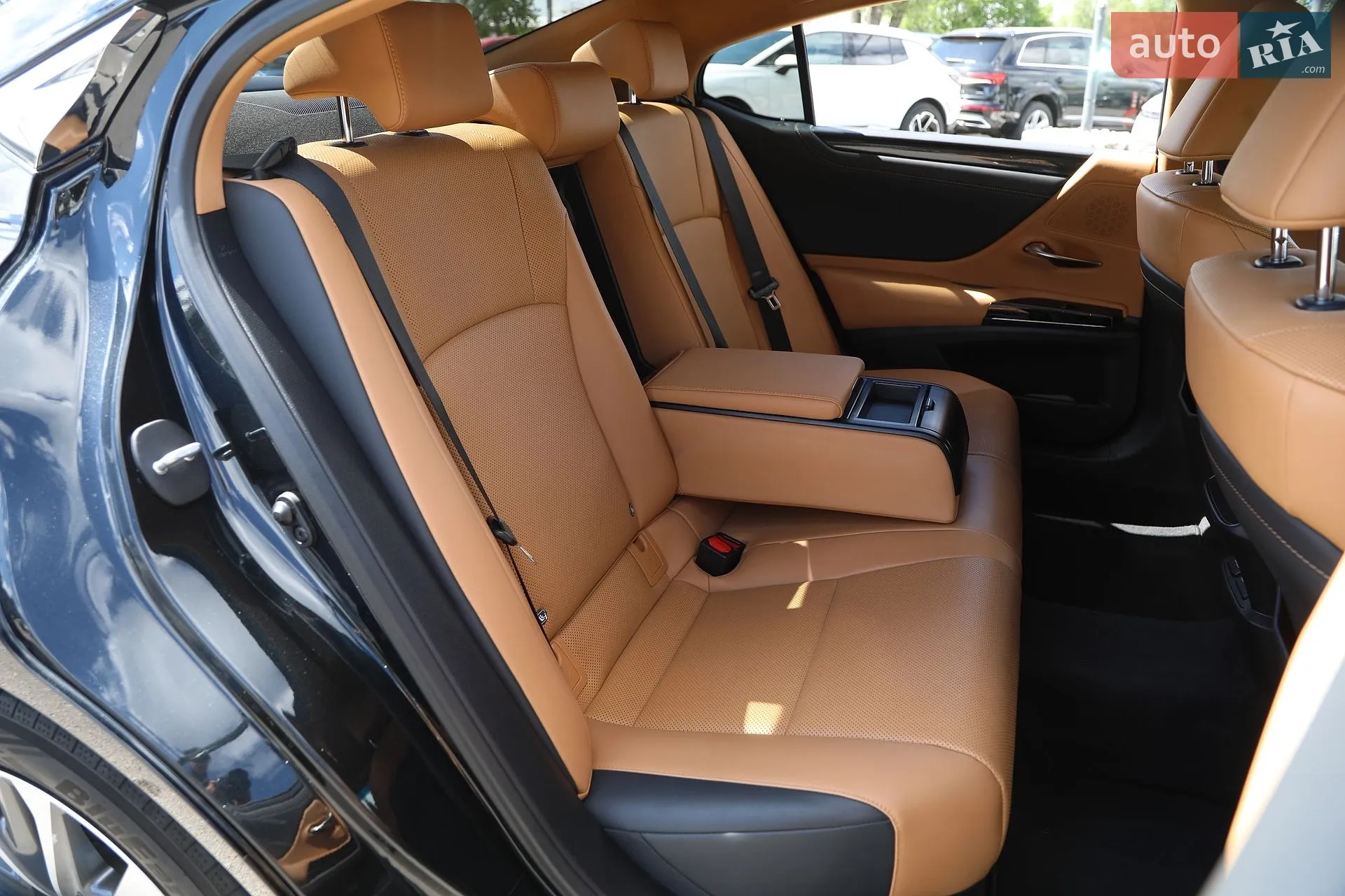 2022 Lexus ES - мініатюра 15